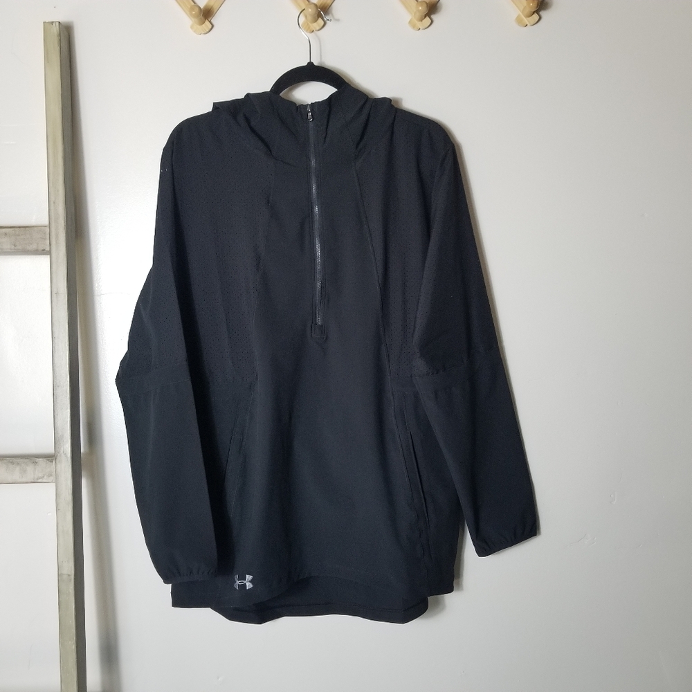 UNDER ARMOUR WOMEN'S BLACK SQUAD WOVEN 1/2 ZIP HOODED PULLOVER JACKET SIZE MED